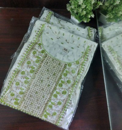 Grand - Floral White With Pista Green